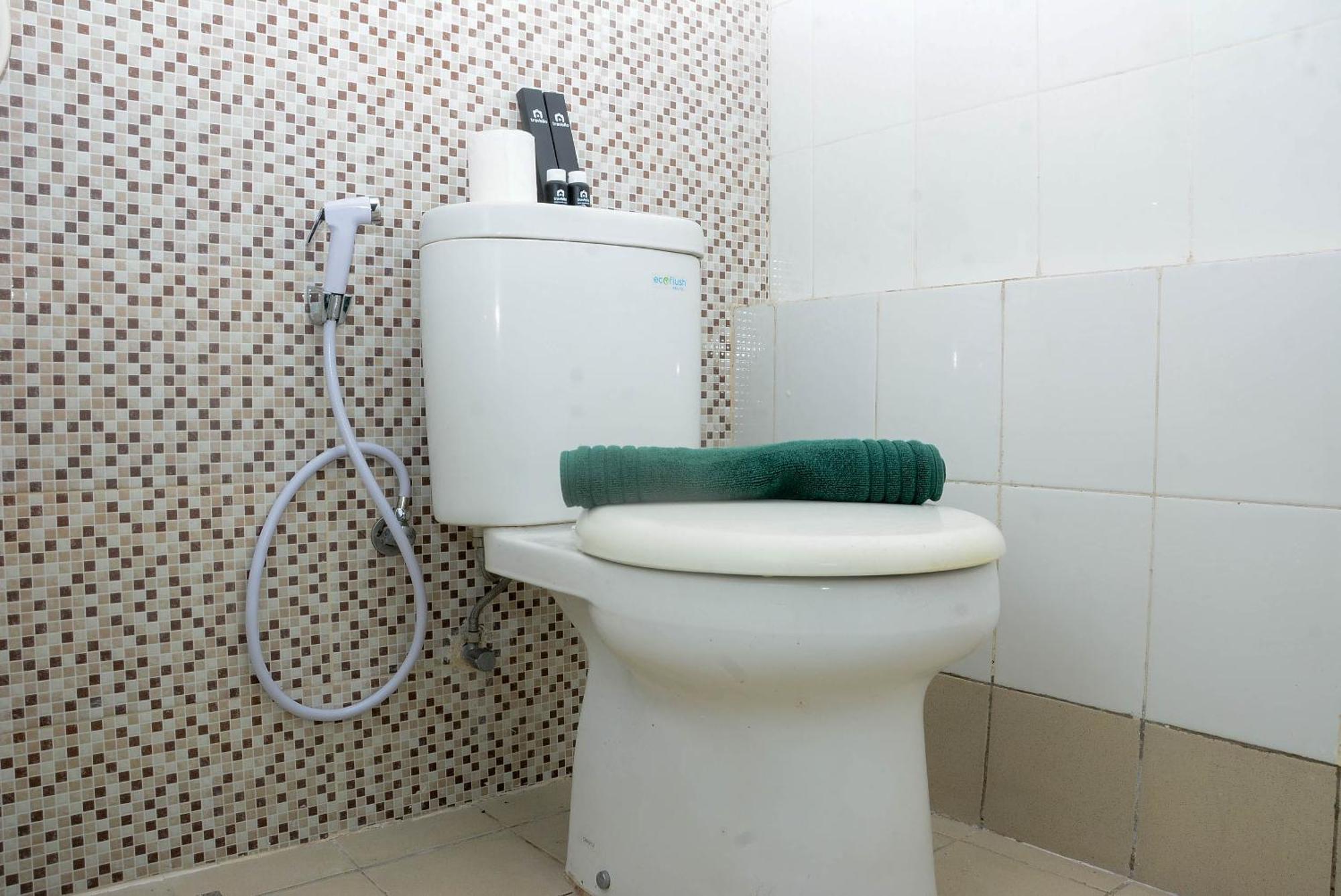 Apartment Fully Furnished With Cozy Design Bassura By Travelio Jakarta